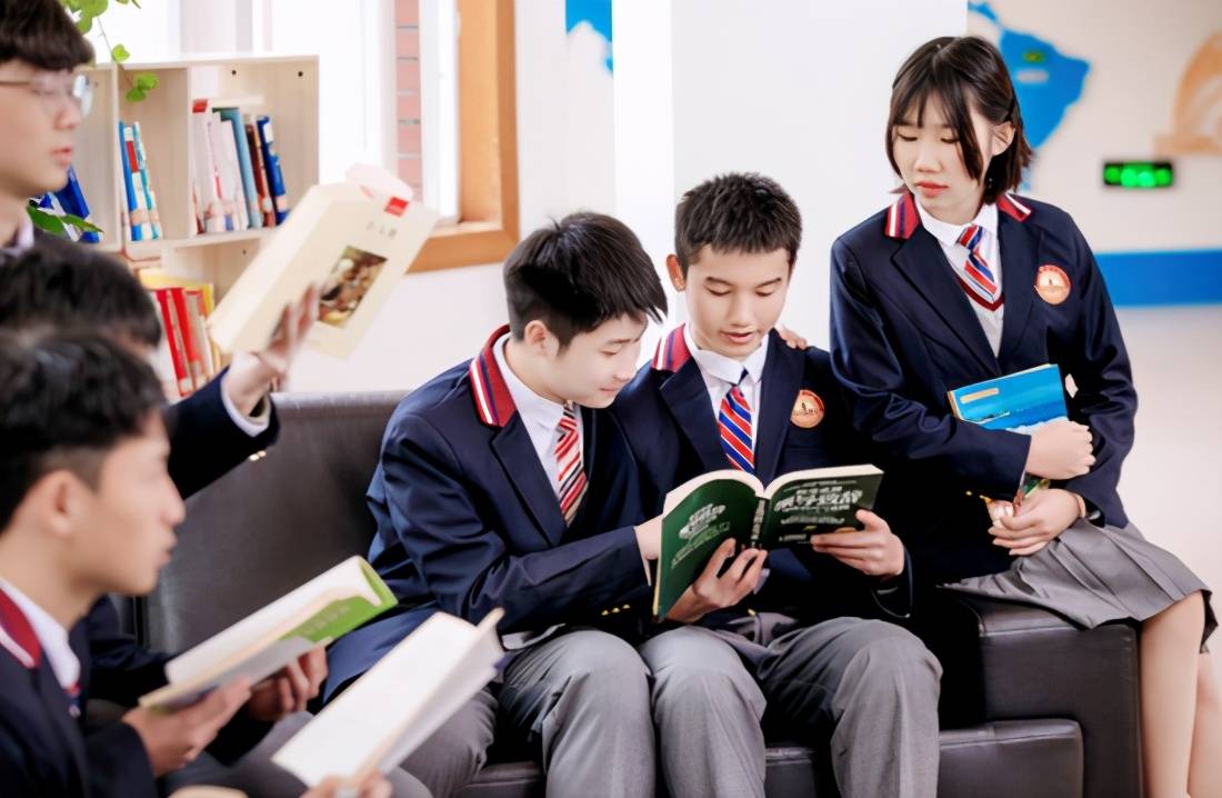 学生做什么副业好（30个热门兼职机会助你赚取收入）-叶子木笔记
