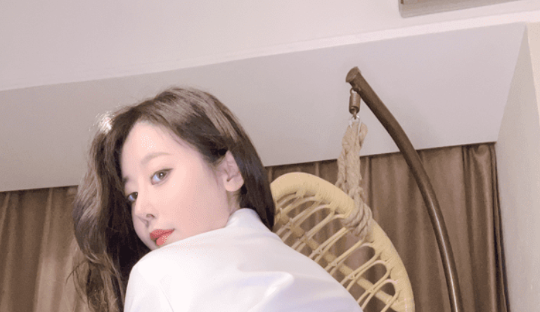 图片[2]-奈汐酱nice – NO.054 34号自拍本 JK[53P-133MB]-叶子木笔记