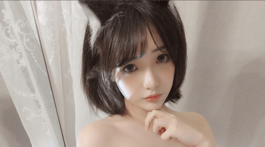 图片[1]-雯妹不讲道理 – NO.70 漆皮裹胸 [33P-98MB]-叶子木笔记