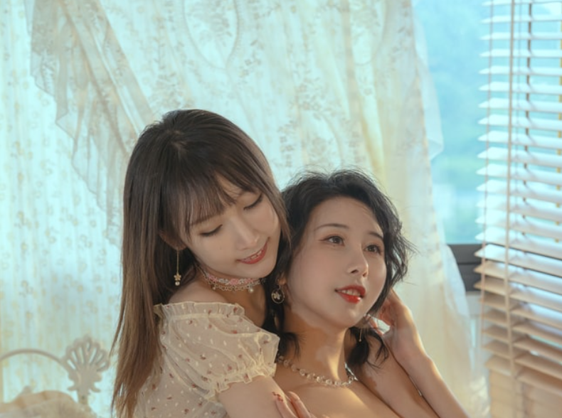 图片[2]-云溪溪 – NO.31 奶桃X予十七 – 午后[50P1V-1.07GB]-叶子木笔记