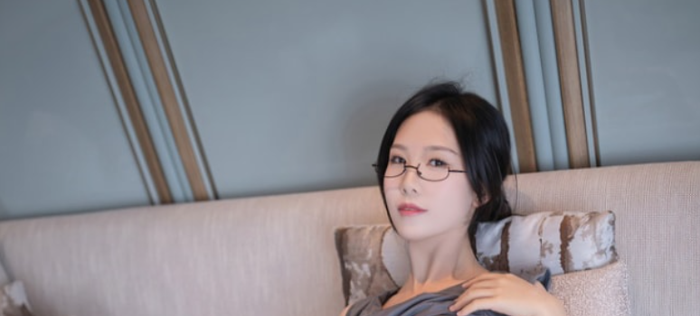 图片[2]-抖娘-利世 – NO.132 [XiuRen秀人网]  No.5900[72P-601MB]-叶子木笔记