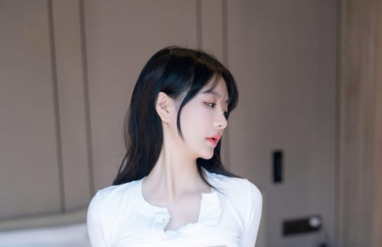 图片[2]-谢小蒽(幼幼) – 白衣牛仔裤[125P-903M]-叶子木笔记