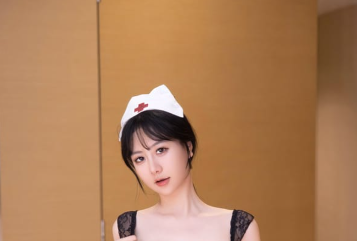 图片[1]-谢小蒽(幼幼) – 白色护士[128P-2.28G]-叶子木笔记