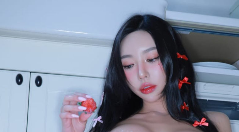 图片[1]-Dongeuran – Creamy girl[187P12V-1.8G]-叶子木笔记