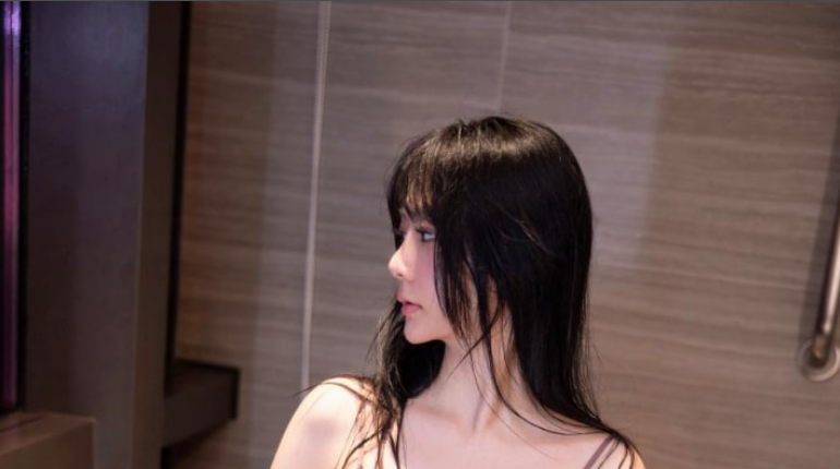 图片[2]-谢小蒽(幼幼) – 浴室醉酒[125P2V-1.28G]-叶子木笔记