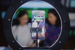 抖音直播带货怎么做起来(新手必读:抖音单品直播,轻松入门)-叶子木笔记