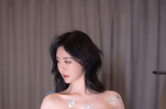 ZinieQ – Miriam [41P-91MB]-叶子木笔记