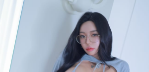 雨波_HaneAme – NO.361 NIKKE 红莲暗影[38P-280MB]-叶子木笔记