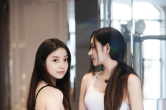 豆瓣酱&加朵 – 双人健身房 [74P-782M]-叶子木笔记