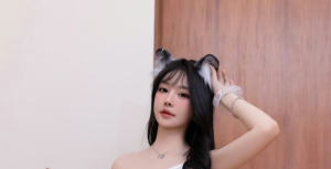 谢小蒽(幼幼) – 猛兽[100P-585M]-叶子木笔记