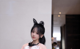 谢小蒽(幼幼) – 学妹上门 [100P-1.07GB]-叶子木笔记